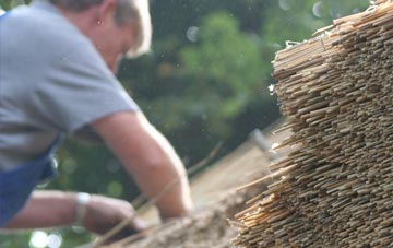 professional Herons Green thatchers